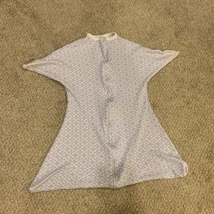 Zipadee Zip swaddle- sleeping baby